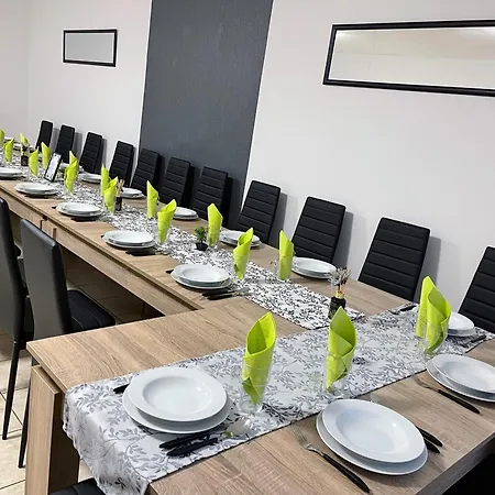 キャンプ場 Edes Alom Nyiregyhaza-sosto *